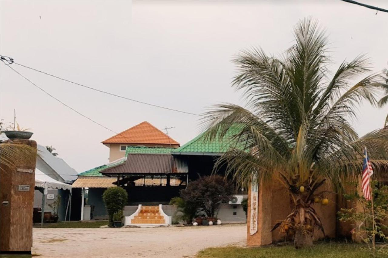 Oyo Home 90495 Homestay Kampung Kota Aur Сунгай Петани Экстерьер фото