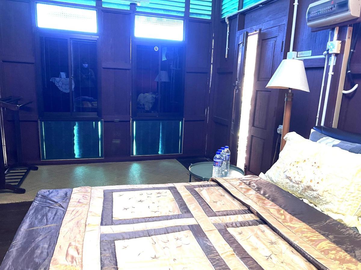 Oyo Home 90495 Homestay Kampung Kota Aur Сунгай Петани Экстерьер фото