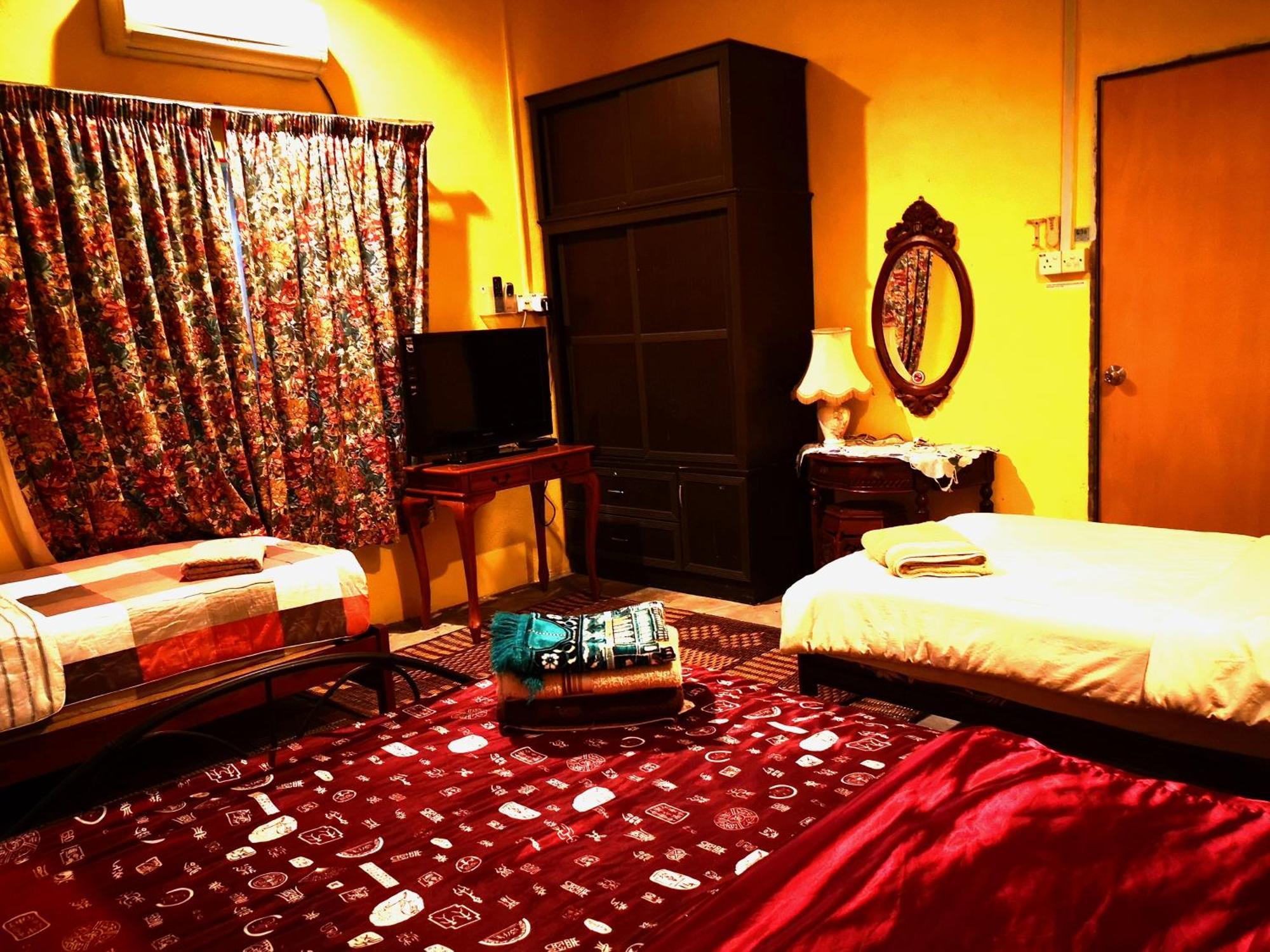Oyo Home 90495 Homestay Kampung Kota Aur Сунгай Петани Экстерьер фото