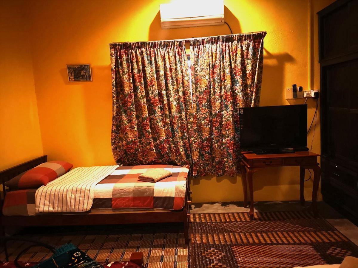 Oyo Home 90495 Homestay Kampung Kota Aur Сунгай Петани Экстерьер фото